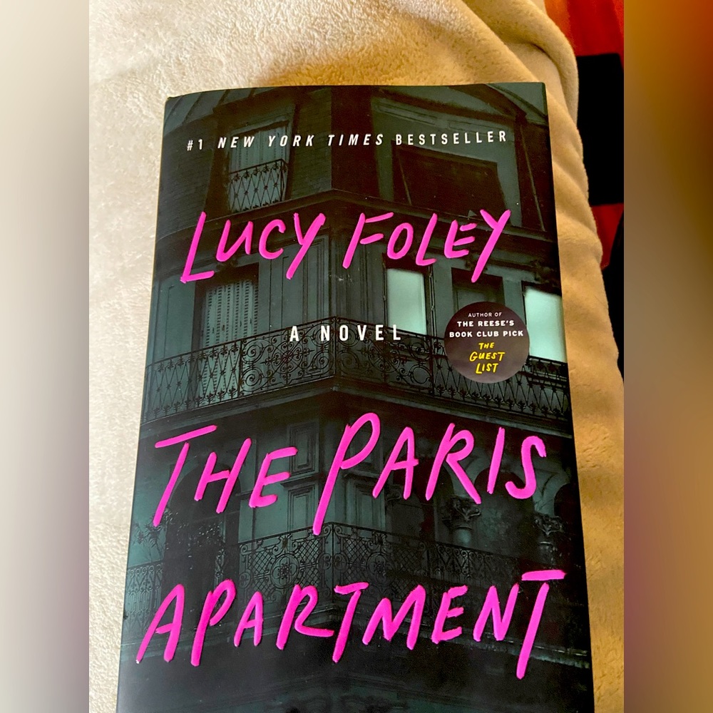 Book: The Paris Apartment